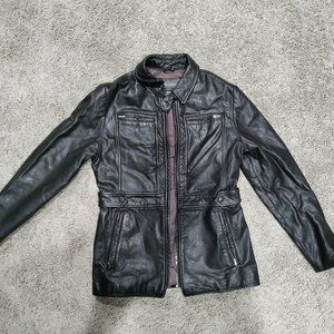Women's Banana Republic Genuine Leather Jacket, size 8
